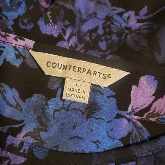 Counterparts Floral Print Blouse Smocked Hemline Size Large - Picture 6 of 10